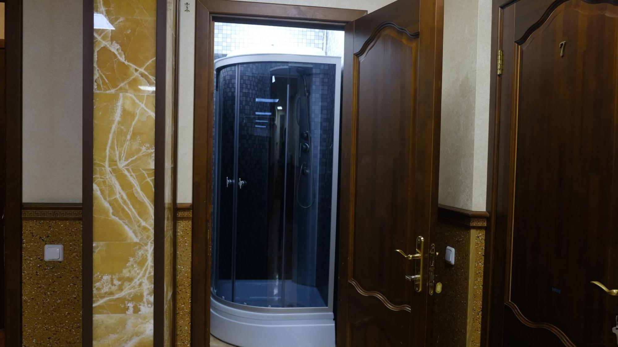 Uneed Rooms: Sky Київ Екстер'єр фото
