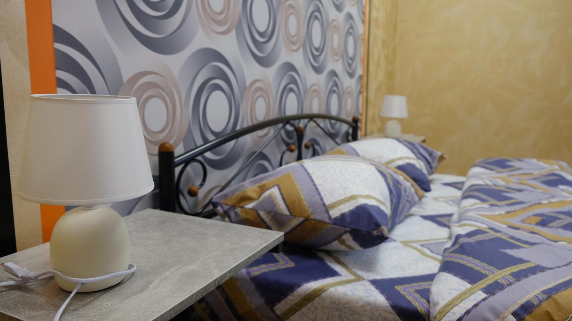 Uneed Rooms: Sky Київ Екстер'єр фото